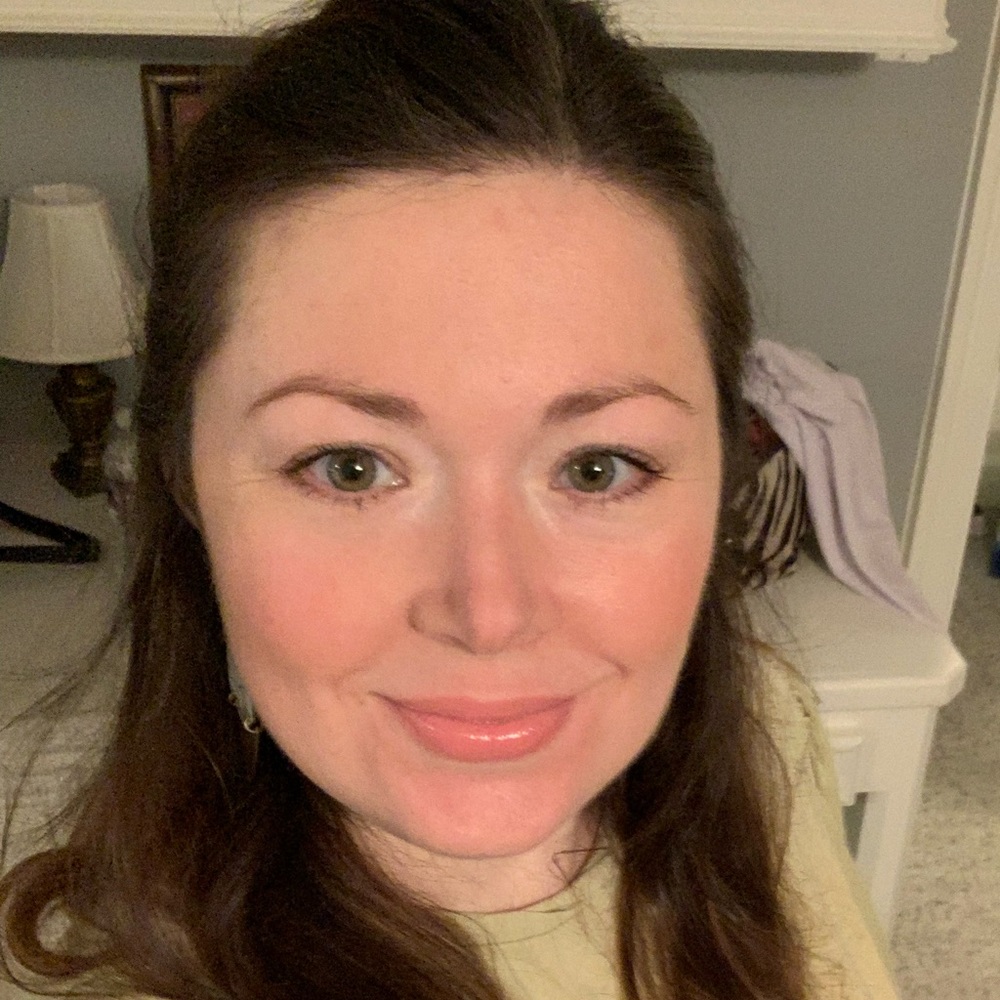 Meet your Posher, Brooke